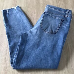 NWOT … SO “Size: 15 / 32W” High Rise Distressed Mom Jeans